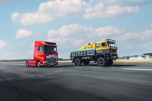 40-letnim-DAF-emna-Rajd-Dakar-Polacy-przed-wielkim-wyzwaniem-01